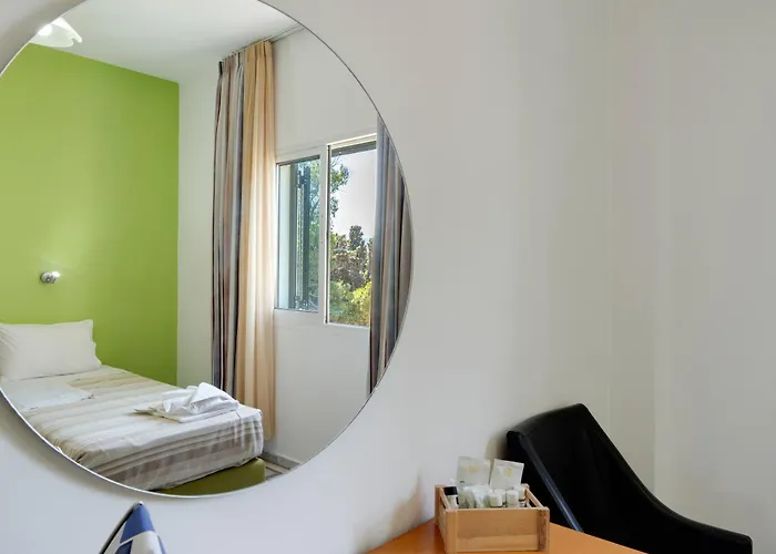 Ilios&irene 5 Bed & Breakfast 4*