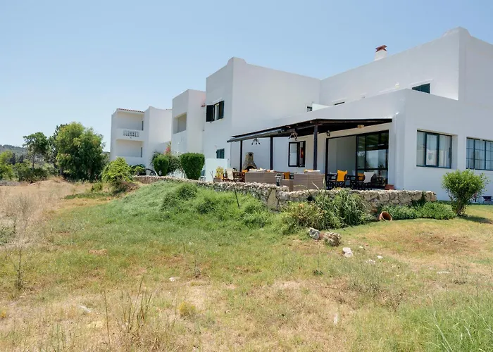 Ilios&irene 5 Bed & Breakfast 4*