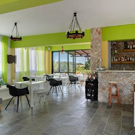 Ilios And Irene 5 4*